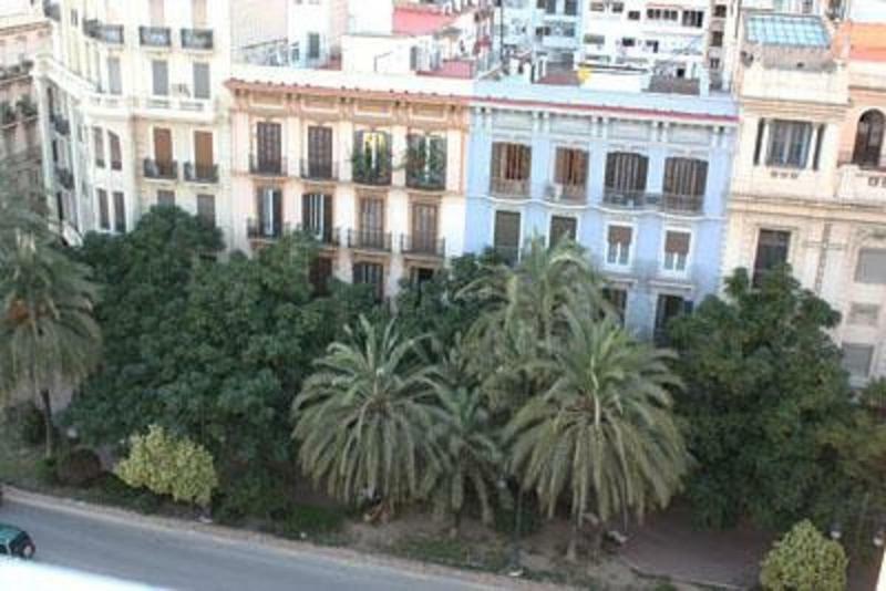 Light And Bright Apartment In Central Valencia Exterior photo