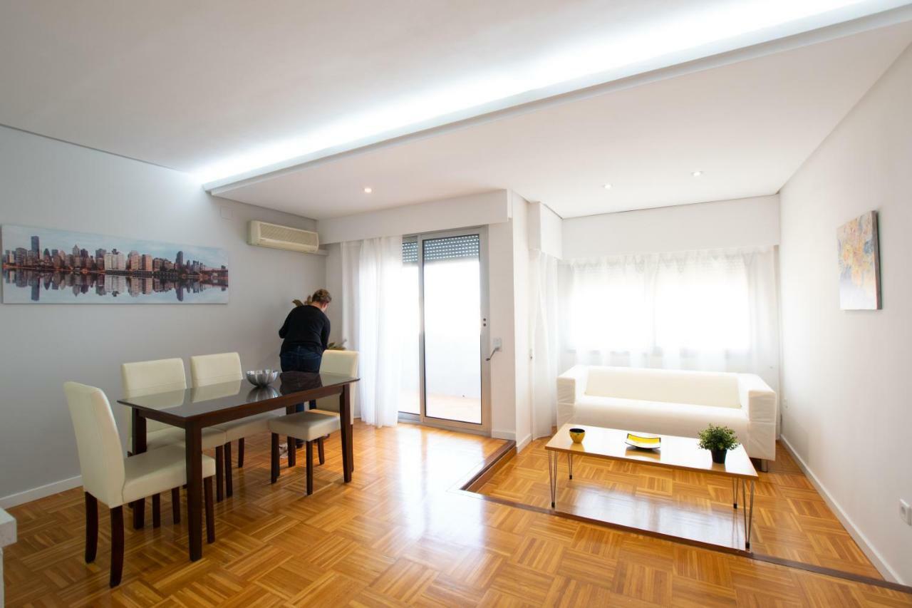 Light And Bright Apartment In Central Valencia Exterior photo